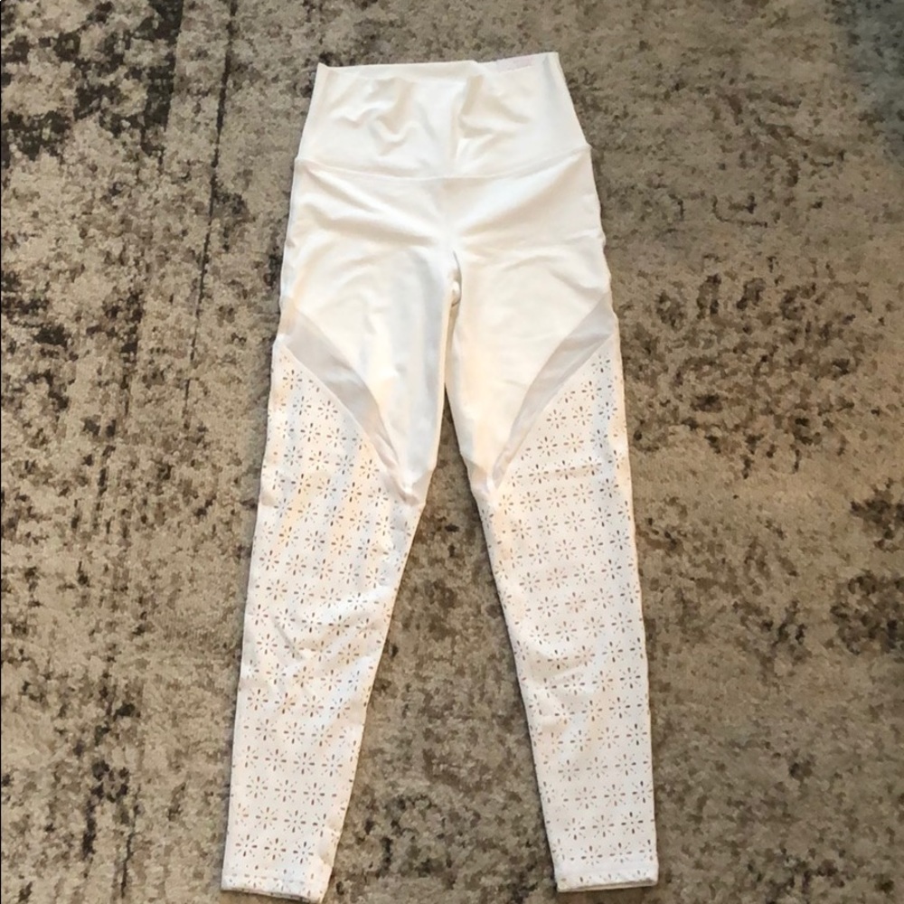 Cutout Leggings